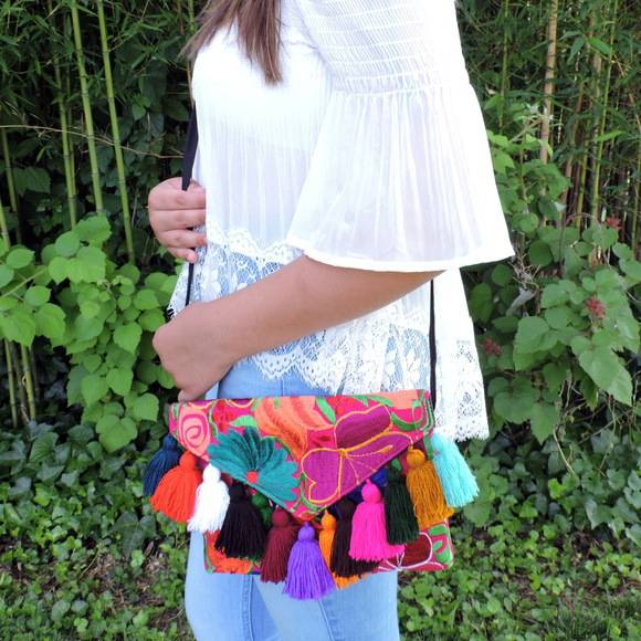 Handmade Boho Crossbody Purse Tassel Embroidered - Picture 1 of 4